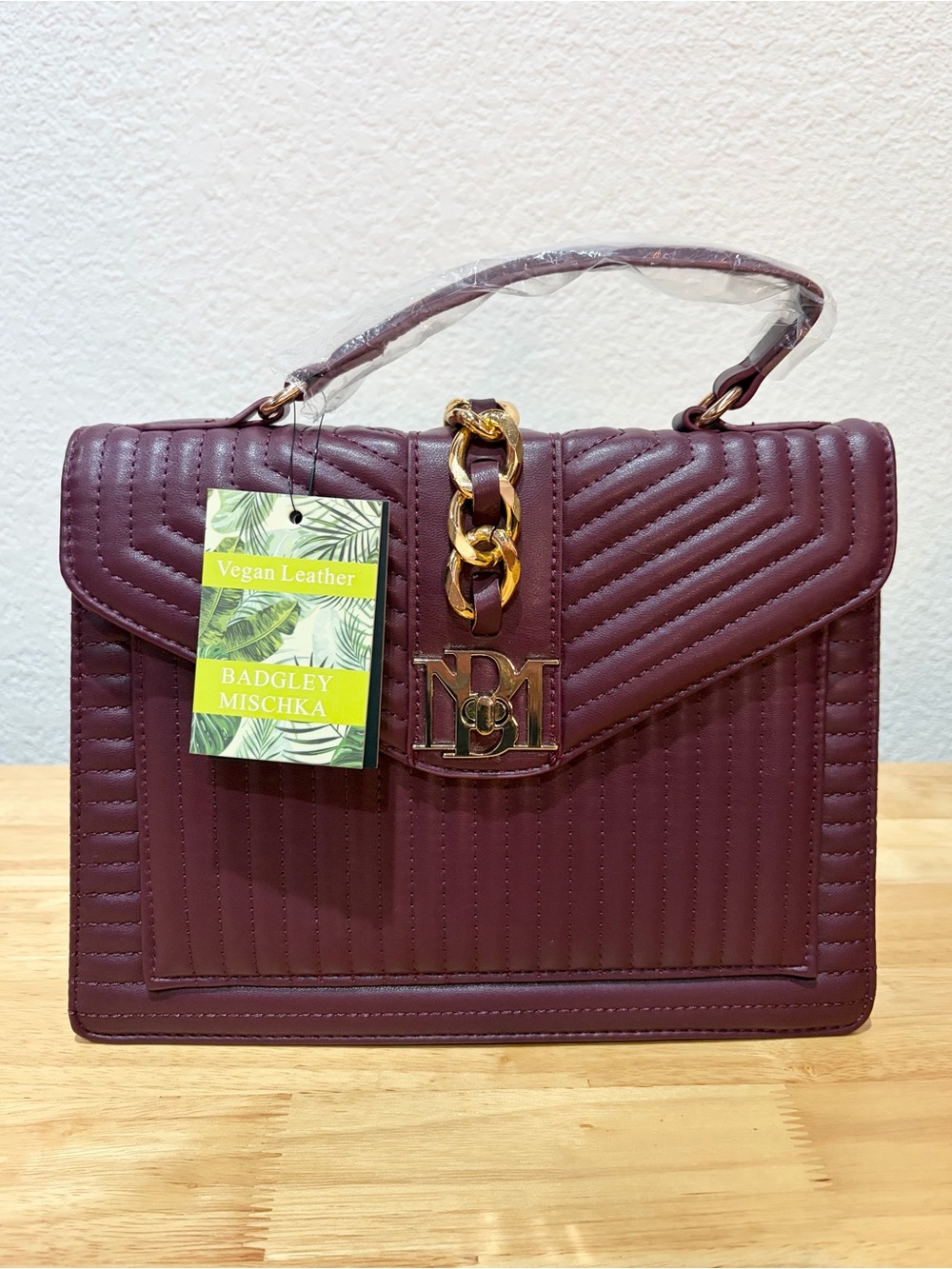 NWT Badgley Mischka BM-4180 Plum Quilted Vegan Leather Crossbody Bag MSRP $179 ๐ - Picture 1 of 10